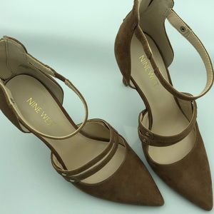 Nine West Suede Heel EUC